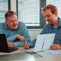 Dr. Frank Platte und Dr.-Ing. Tobias Herken im Gespräch